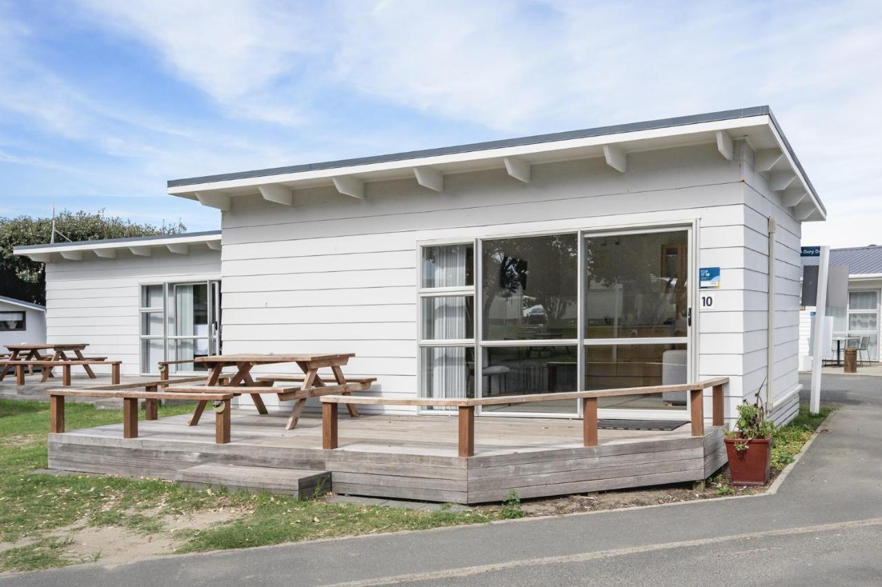 Ohope Beach Top 10 Holiday Park Exterior photo